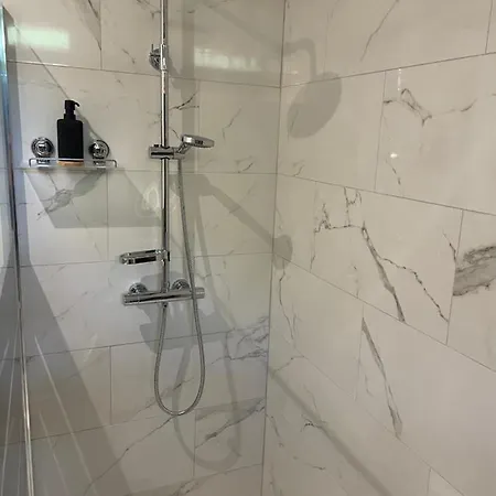 En Rez De Jardin équipé Appartement Fleurance
