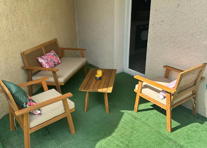 En Rez De Jardin Equipe Lejlighed Fleurance